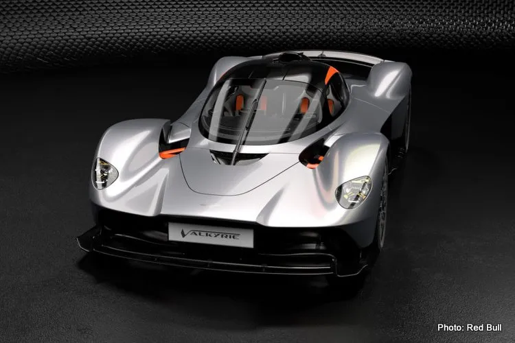 aston martin valkyrie track pack photos 24 jan 19 3 58 03 pm