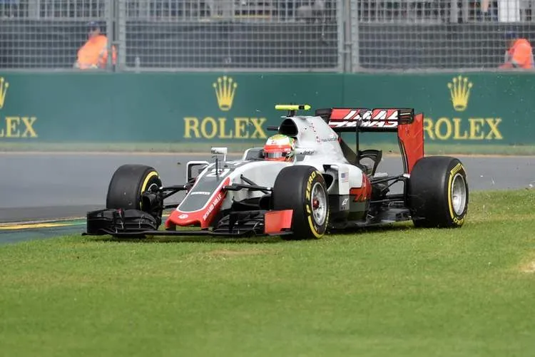 australianf1grandprixpracticeesteban gutierrez haas f1