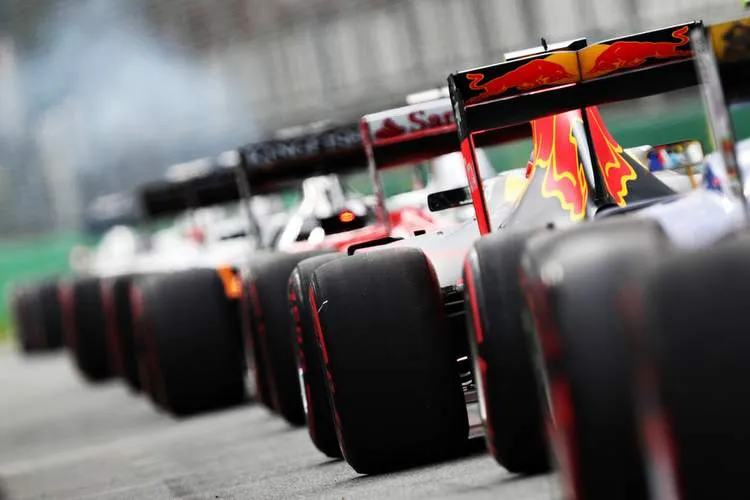 australianf1grandprixqualifying1icxzh9tawix 001