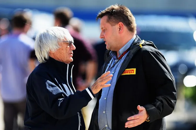 bernie ecclestone paul hembery f1 grand prix y sebl0qqmcx
