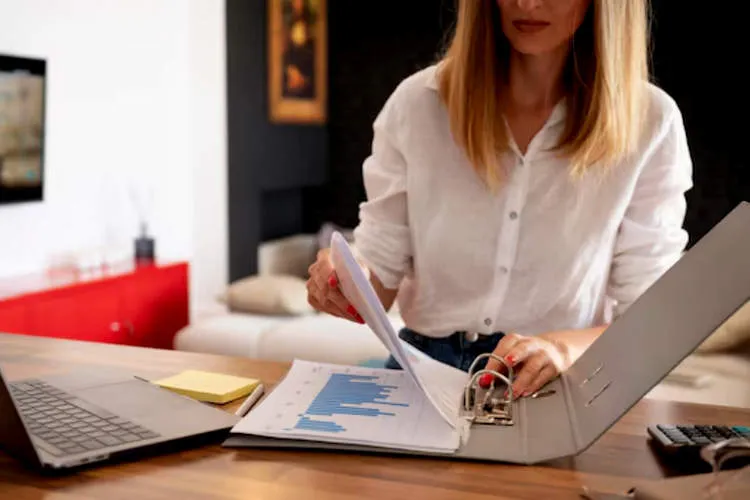 bookkeeping services in dubai ensuring compliance with uae laws