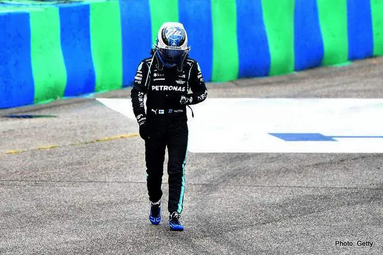 bottas hungarian grand prix crash