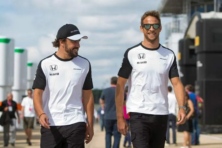 button alonso mclaren
