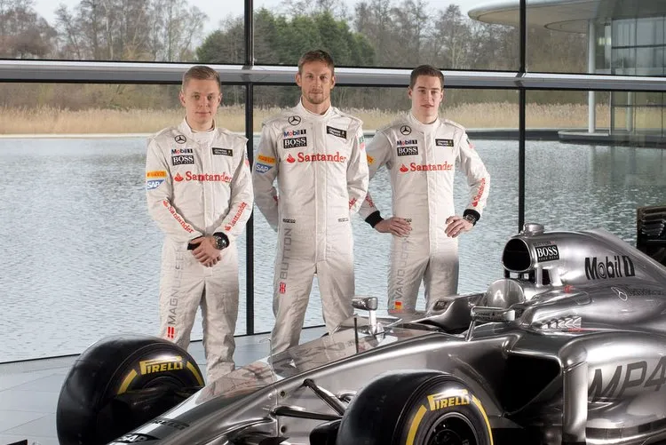 button magnussen vandoorne