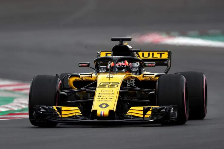 carlossainzf1wintertestingbarcelonadayceiynngumxwx
