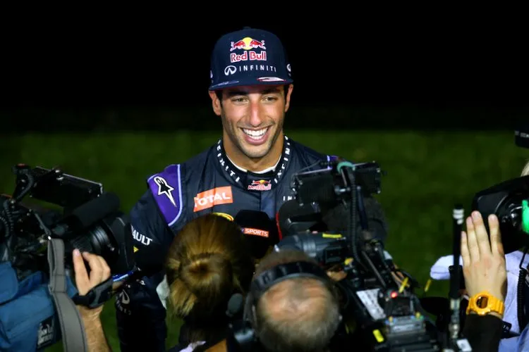 daniel ricciardo f1 grand prix singapore qualifying lmosnra5bfex