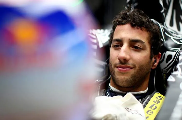 daniel ricciardo f1 testing barcelona day kppnd9qqd3xx