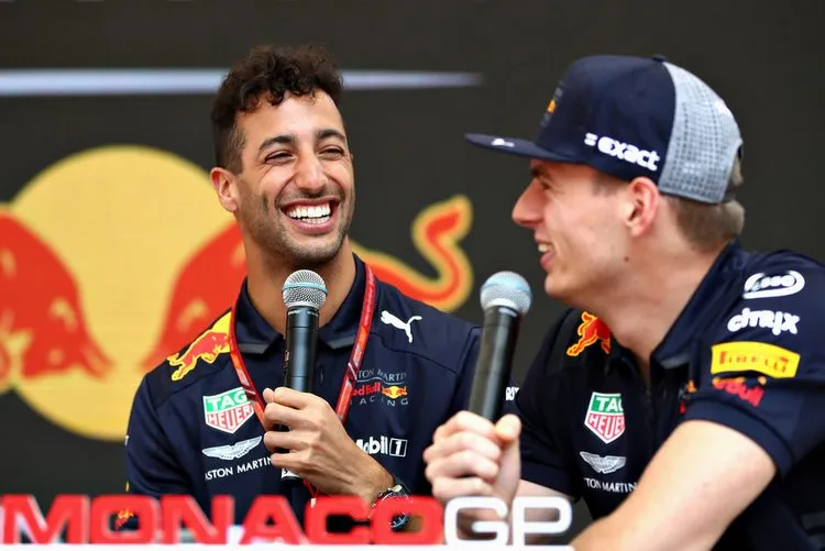 danielricciardomaxverstappenf1grandprixfpsczut gibx
