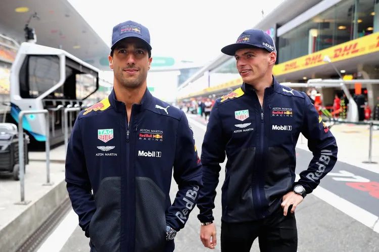 danielricciardomaxverstappenf1grandprixl7pk tj1st9x