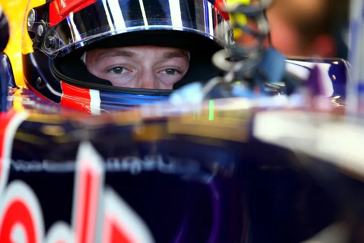 daniil kvyat australian f1 grand prix practice autuuwcwsaix