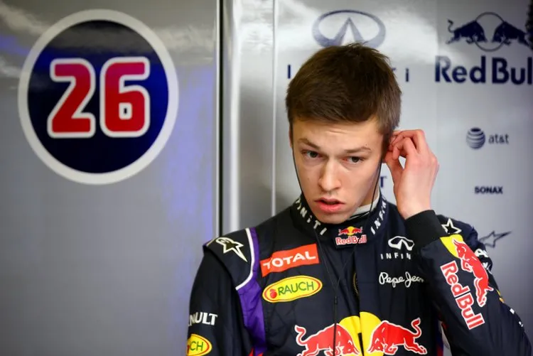 daniil kvyat f1 testing barcelona day 1 jh1 ayfng5mx