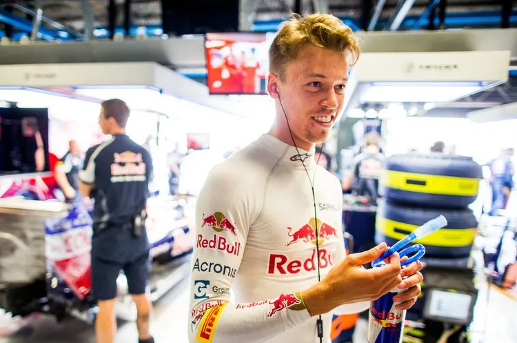daniilkvyatf1grandprixitalypractice0uqyznhgfktx 001