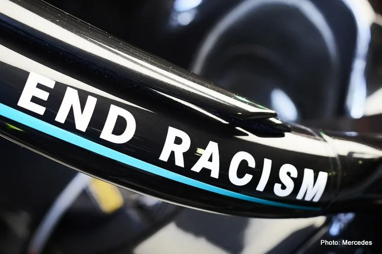 endracism 002