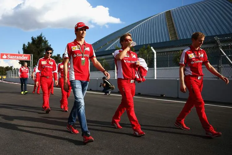 esteban gutierrez f1 grand prix mexico previews l3 9q3t1ae5x