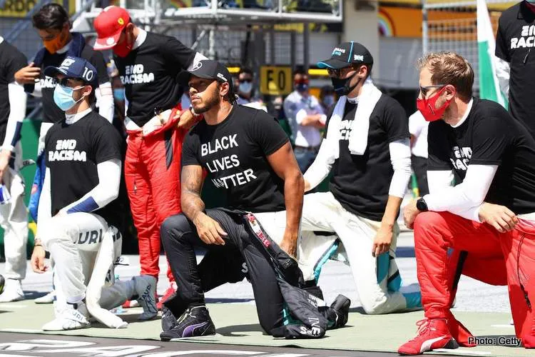 f1 drivers take knee asutria 20 2022