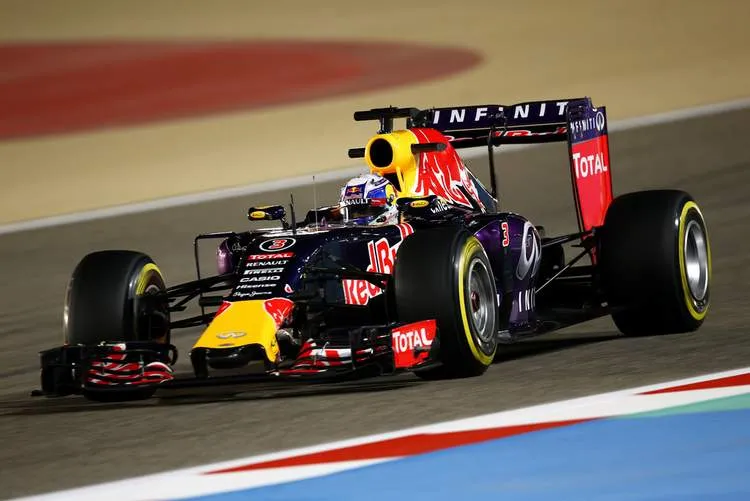 f1 grand prix bahrain practice 0o ebilmudpx