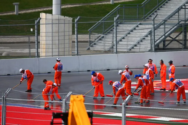 f1 grand prix russia practice mh4vi2l9pkox