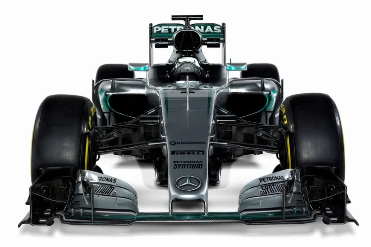 f1 w07 hybrid 01
