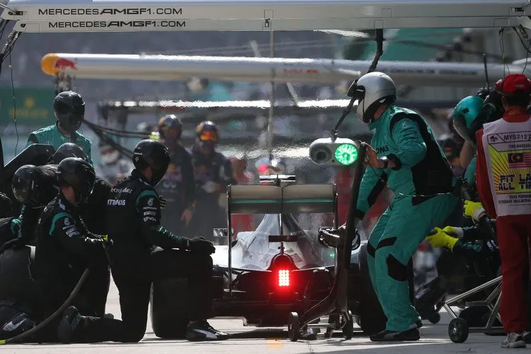f12015gp02mal hz8440