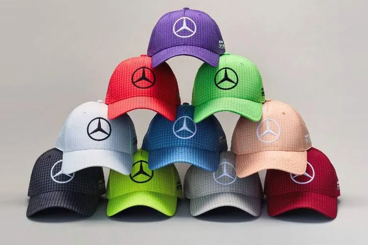 f1aagbjxsaiz5pa 1 001