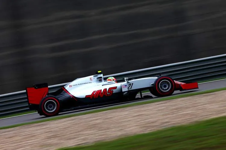 f1grandprixchinaqualifyinglcmbv0tatbqxesteban gutierrez