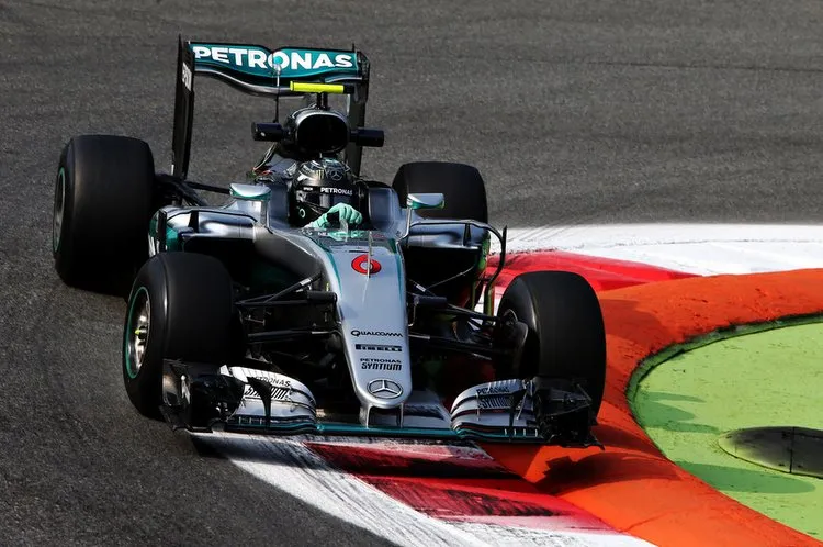 f1grandprixitalypracticeujzf3ry6uq8x