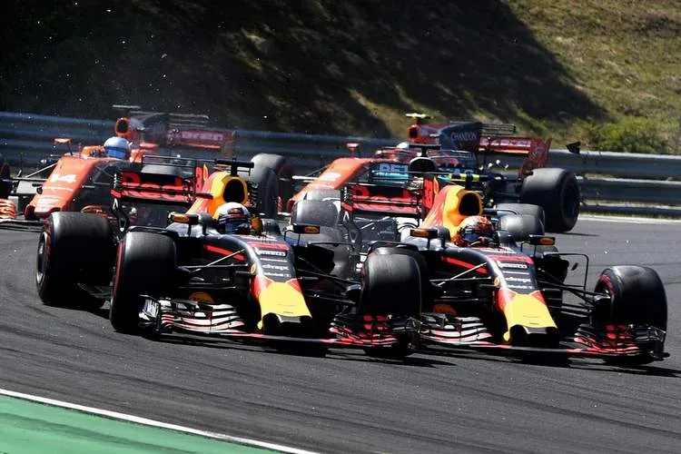 f1grandprixofhungary3mx 8biaqsx