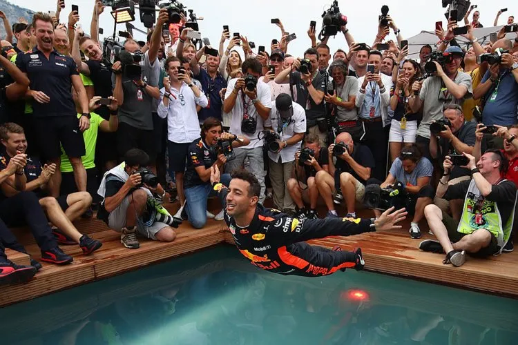 f1grandprixofmonacodusvzxru7yqx 001