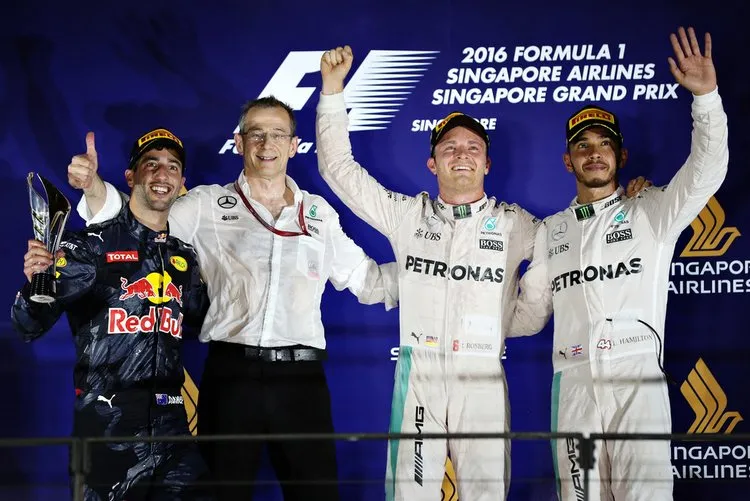 f1grandprixofsingaporerrvoi6tjy3gx