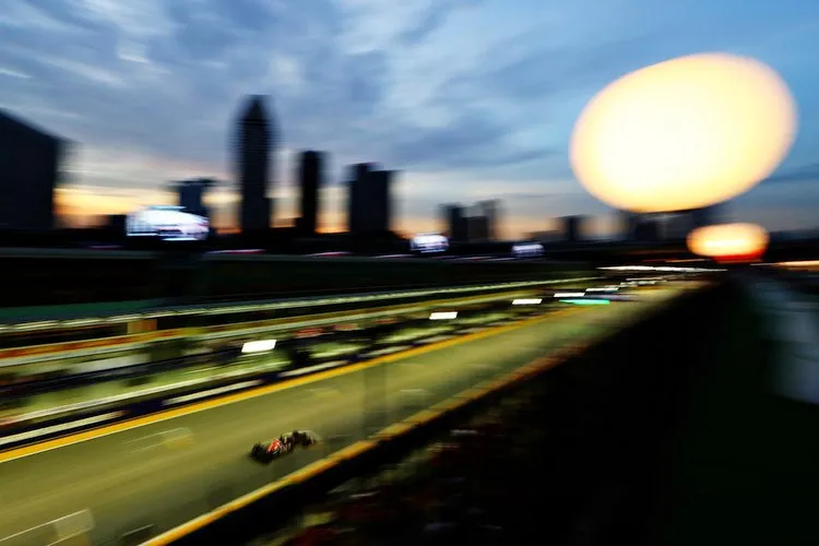 f1grandprixsingaporepractice1ngm0k2rj72x