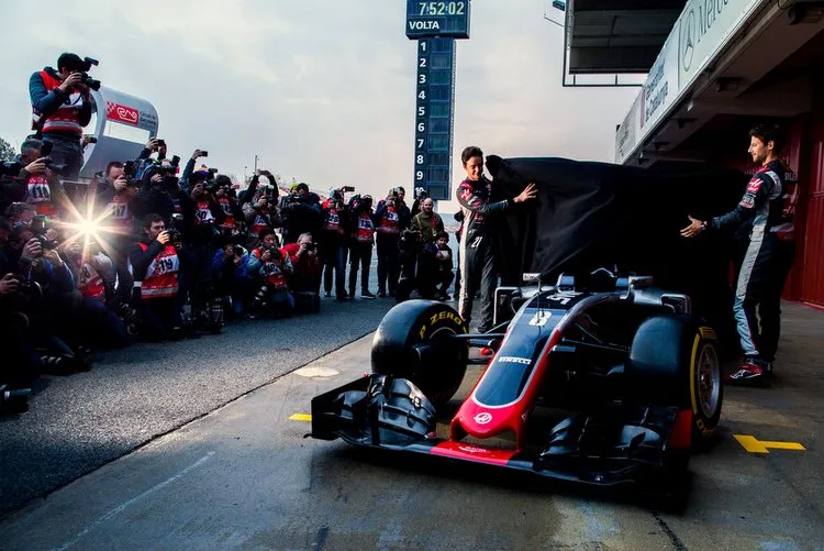 f1testingbarcelonadayoner2is1sepdtwx haas 1