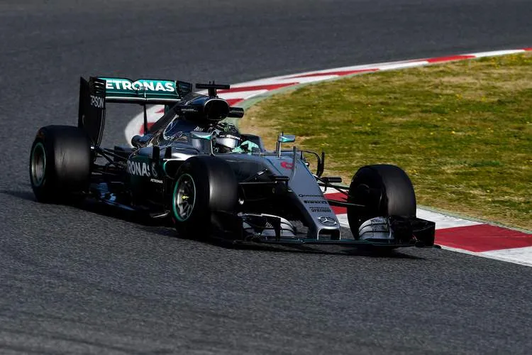 f1testingbarcelonadaythree70ajzruop ox