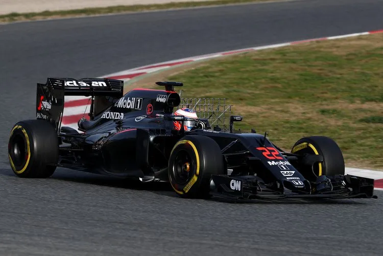 f1testingbarcelonadaythreebutton