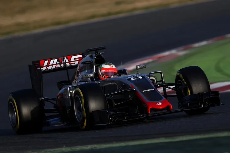 f1testingbarcelonadaytwogrosjean 2