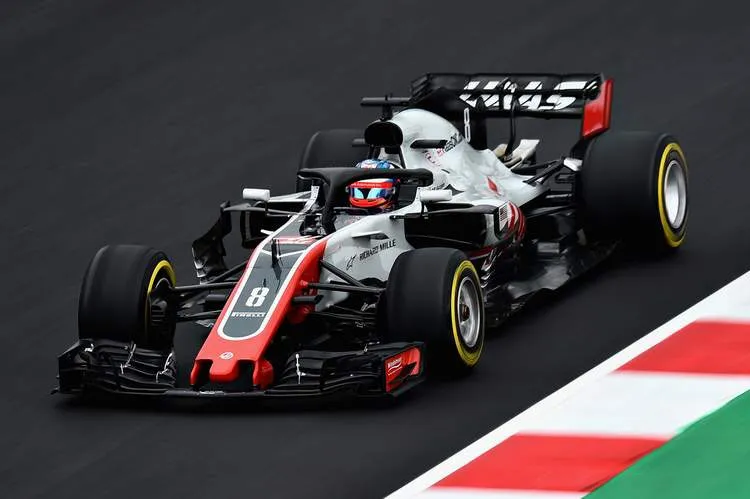 f1wintertestingbarcelonadayone hpi9ng 8k2x