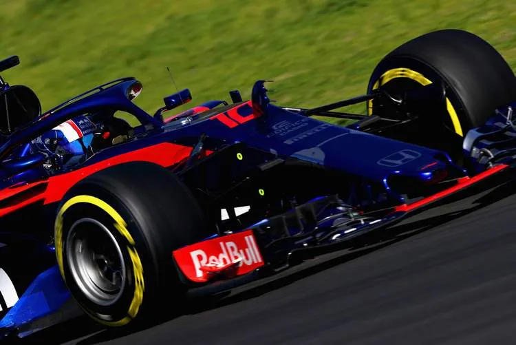 f1wintertestingbarcelonadayonehpknhkumoskx