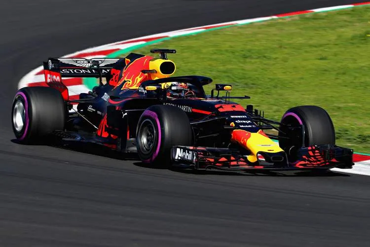 f1wintertestingbarcelonadayonerpwzaq1jn0sx