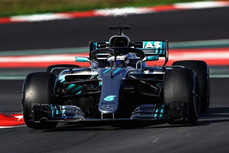 f1wintertestingbarcelonadayonetz7v31dogc8x