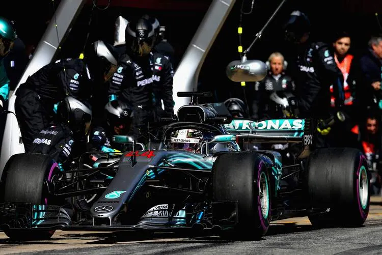 f1wintertestingbarcelonadaytworrsr5pv6wvlx