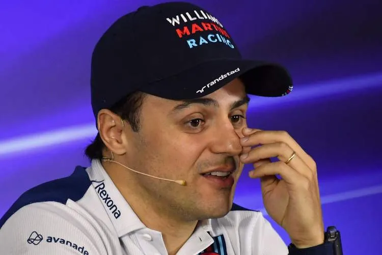 felipemassaf1grandprixbrazilpreviewsnyledmdsxeax