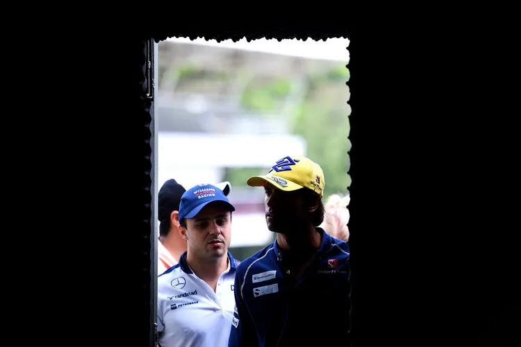 felipemassafelipenasrf1grandprixbrazil2wzv 41psojx