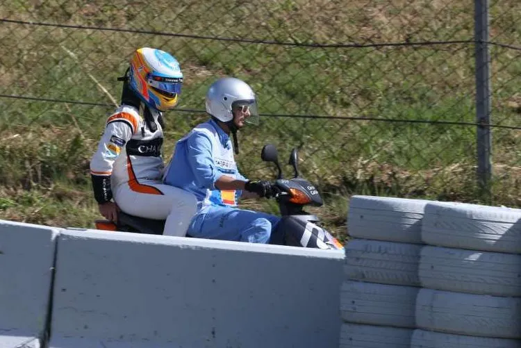 fernando alonso scooter