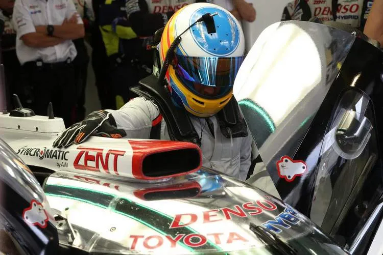 fernando alonso toyota