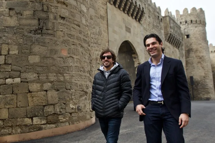 fernando alonso with arif rahimov