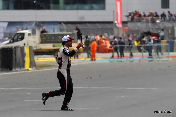 fernandoalonso24hourslemansrace4xsk3jpne1ex