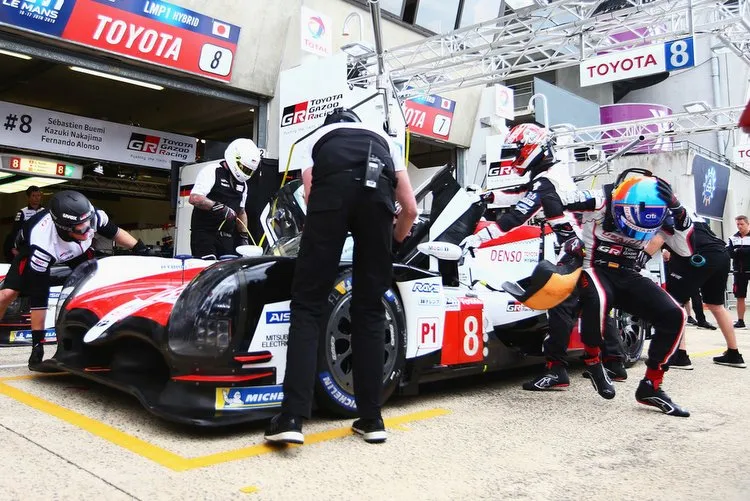 fernandoalonsolemans24hourracepracticecg1x3i rd69x