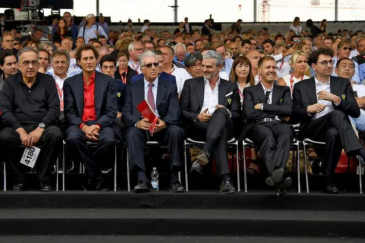 ferrari elkann vettelbinotto arrivabene