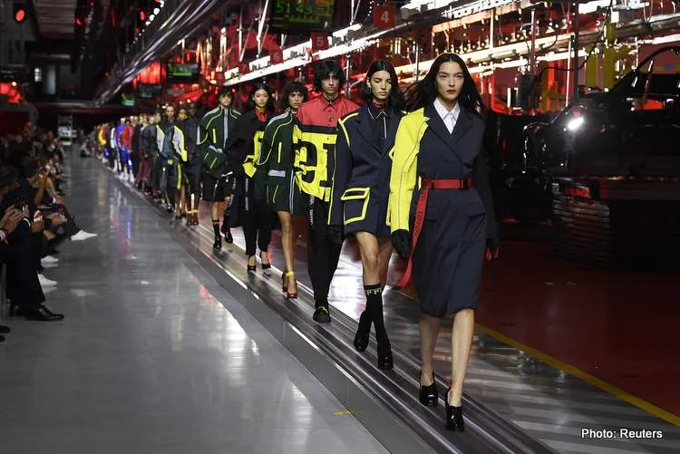 ferrari fashion show 65