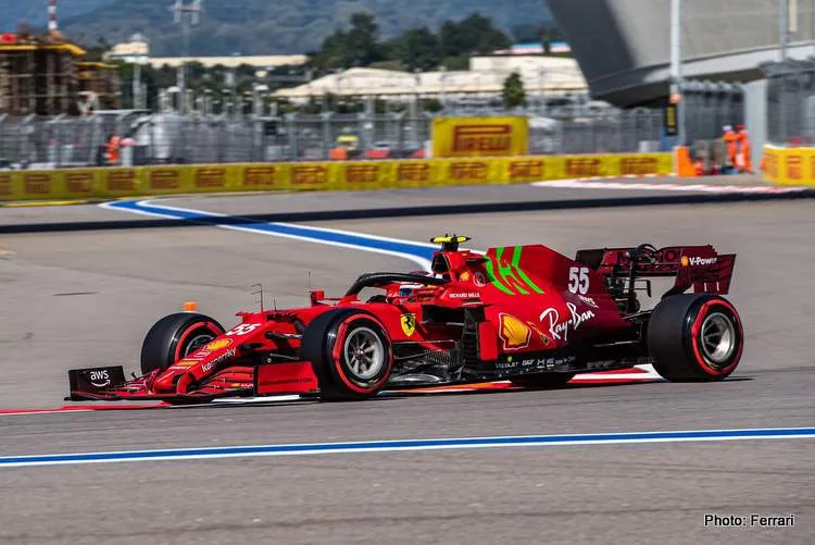 ferrari sainz sochi fp2