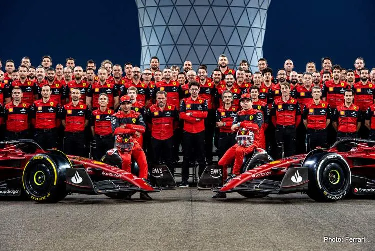 ferrari team photo abu dhabi 2022